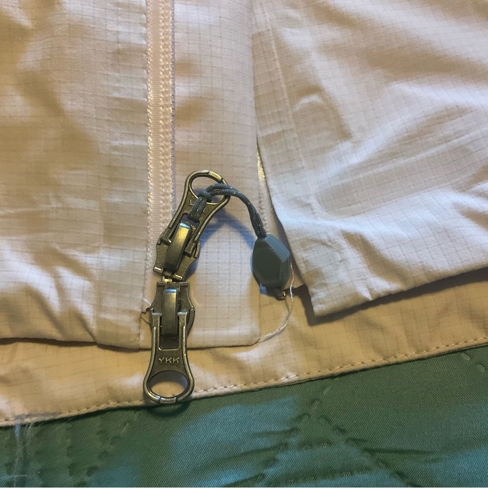 The North Face Women's Ski Jacket - Cream and Brown - Picture 9 of 16